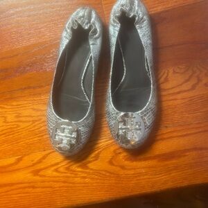 Tory Burch Silver Textured Flats